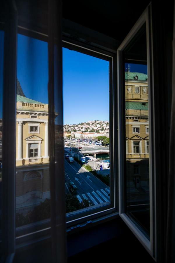 Teatro Suite & Rooms Rijeka Buitenkant foto